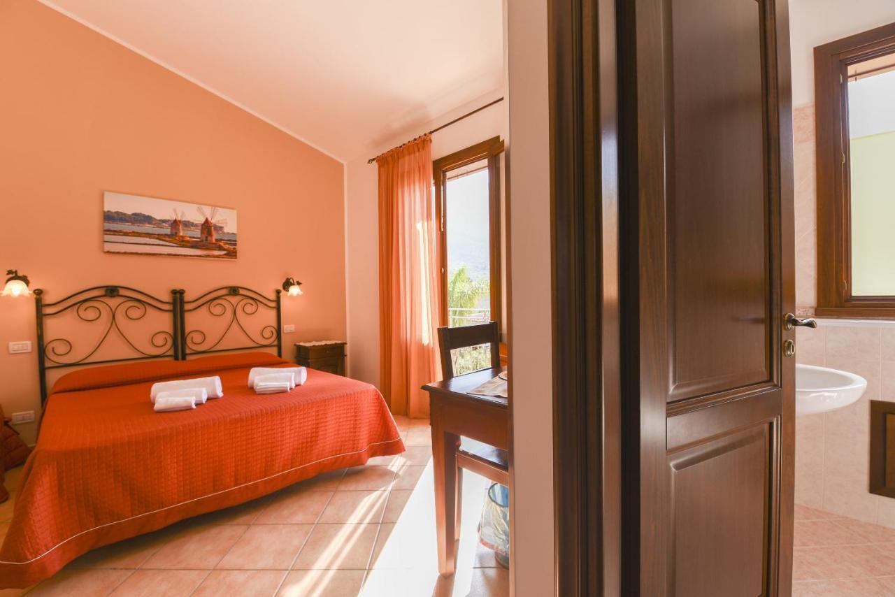 Aurora Bed & Breakfast