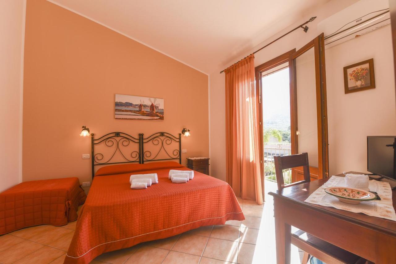 Aurora Bed & Breakfast 3*